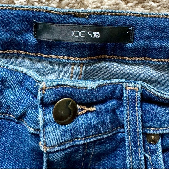 Joe’s Irisa Slim Crop Jeans - Picture 6 of 10